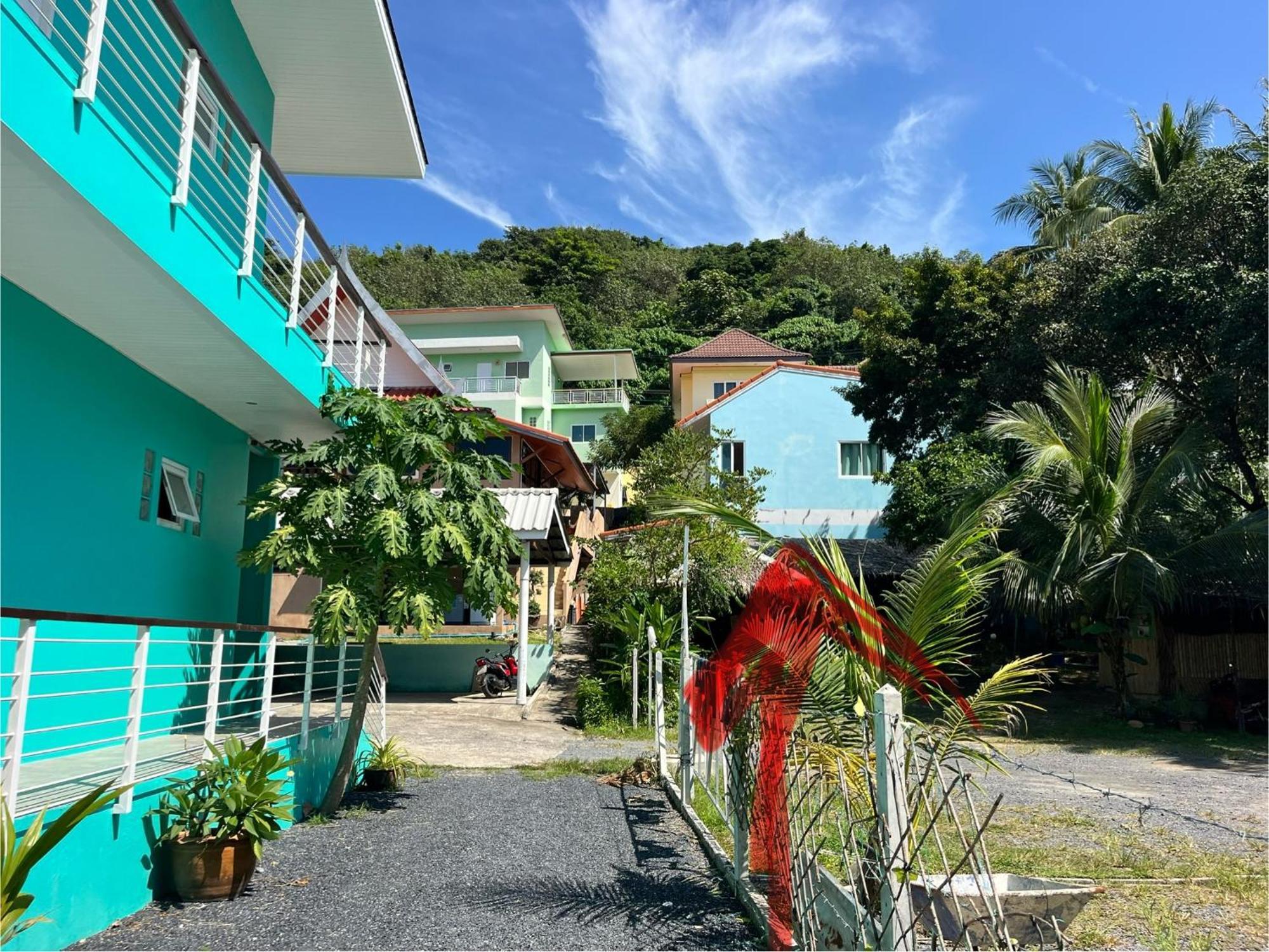 Sea Dreamer Beachfront Apartments Phuket Eksteriør bilde