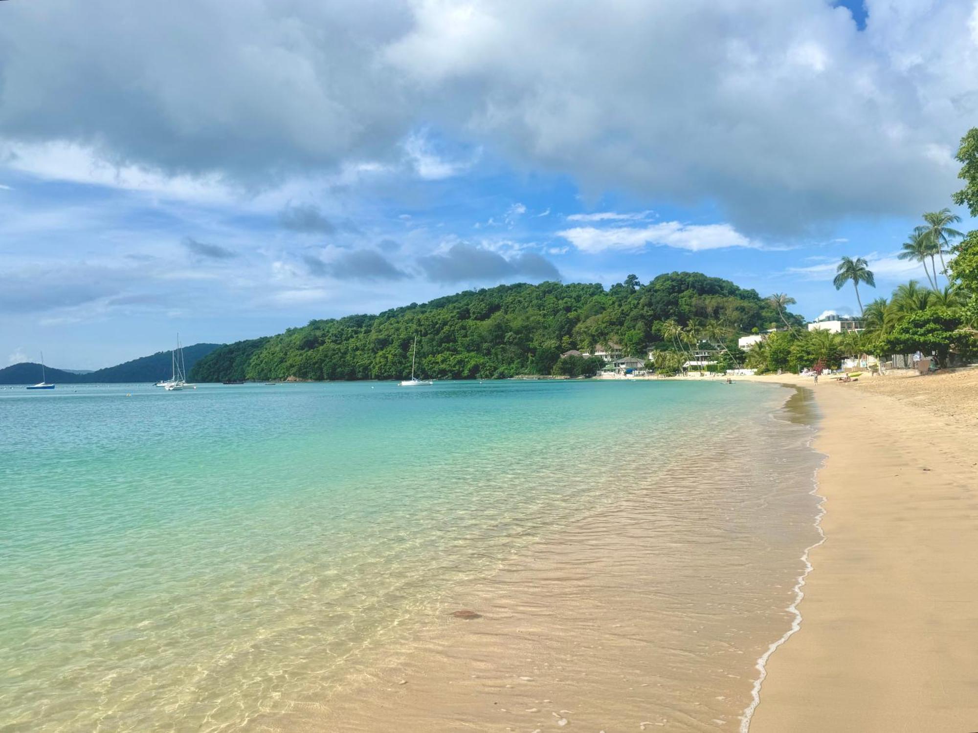 Sea Dreamer Beachfront Apartments Phuket Eksteriør bilde